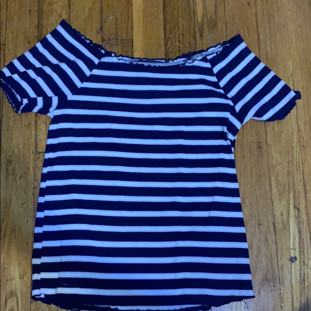 Justice wide neck lettuce edge top